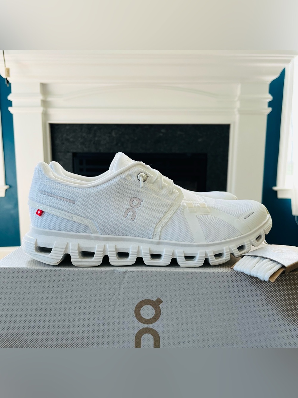 Sz 9 On Cloud 6 Women's Running Shoes All White 3WF10061200